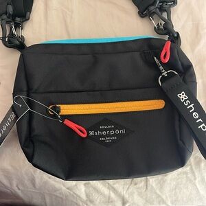 Sherpani crossbody bag
